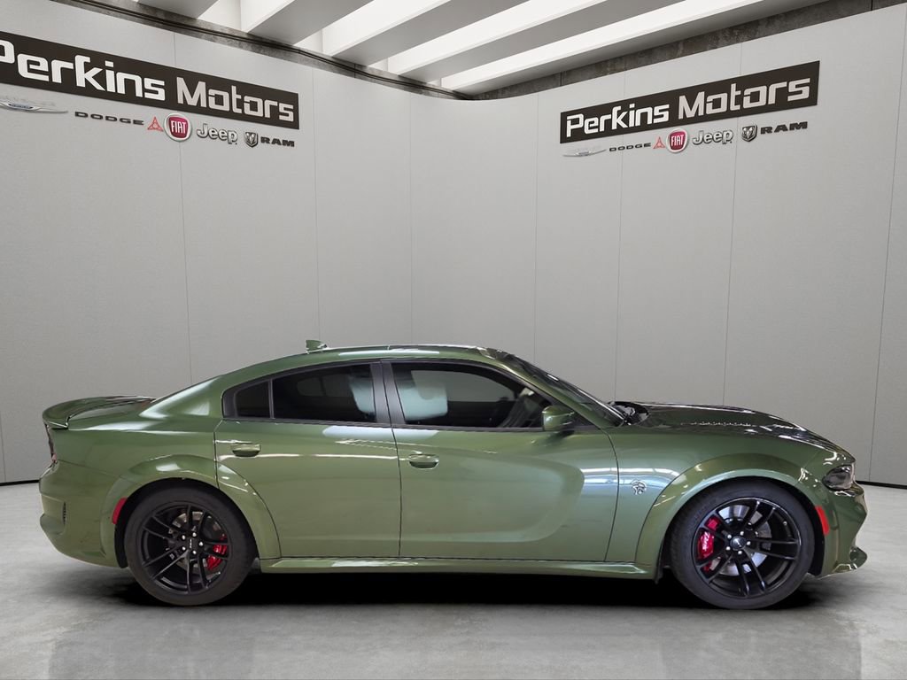 Used 2022 Dodge Charger SRT Hellcat w/ Harman/Kardon Audio Group RWD image 6