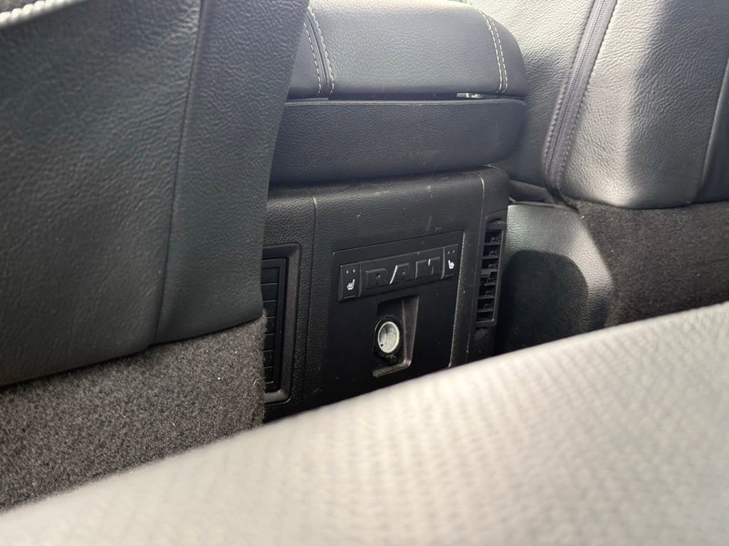 Used 2018 RAM 3500 Laramie Longhorn AWD/4WD image 33