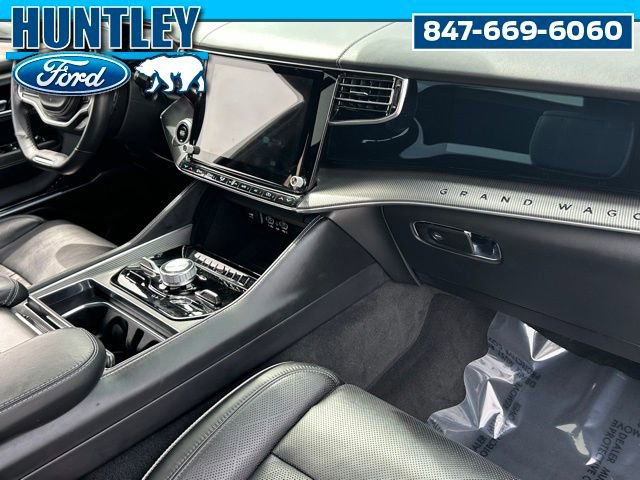 Used 2022 Jeep Grand Wagoneer Series II AWD/4WD image 10