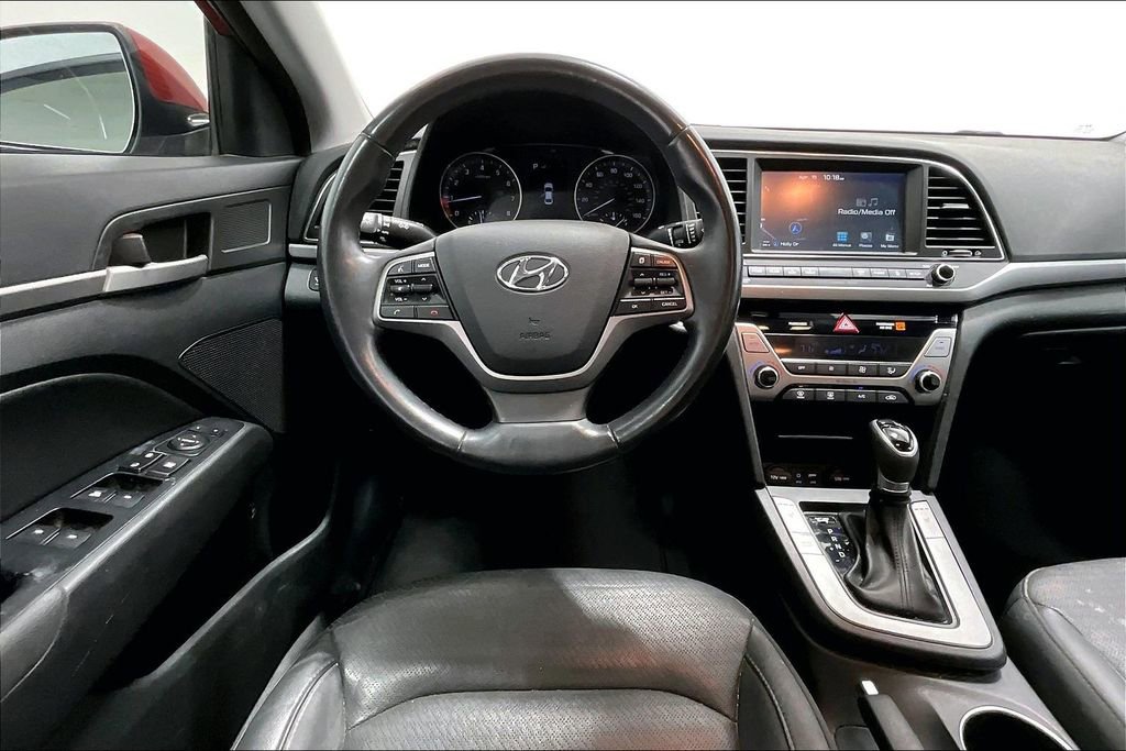Used 2017 Hyundai Elantra Limited w/ Limited Tech Package 04 image 7
