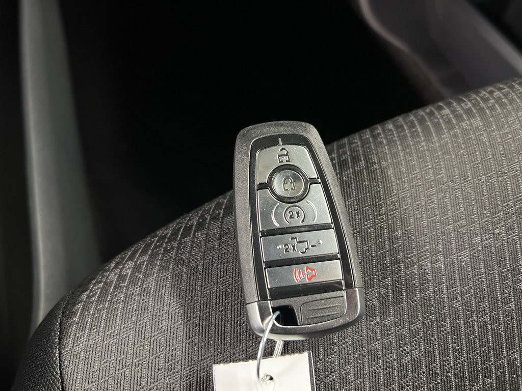 New 2026 Ford F150 XLT w/ Equipment Group 302A MID image 39