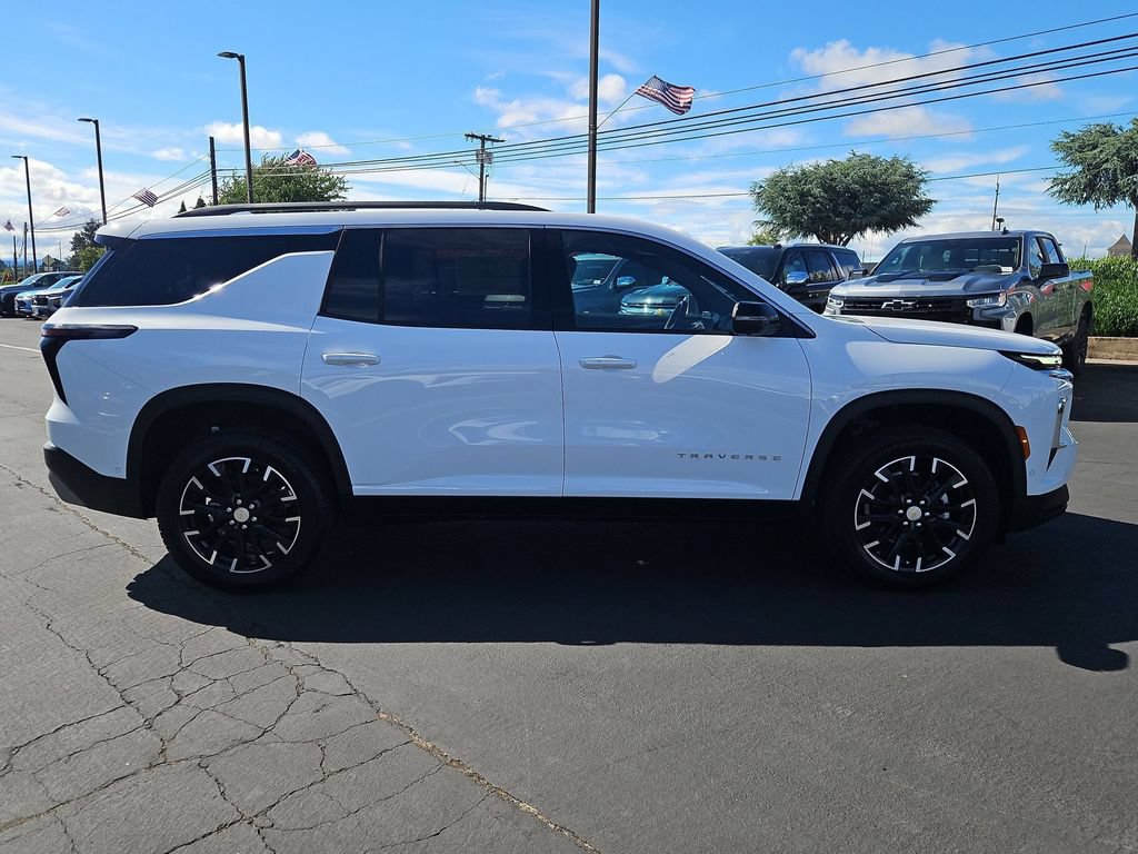 New 2026 Chevrolet Traverse LT w/ Enhanced Driving Package AWD/4WD image 7