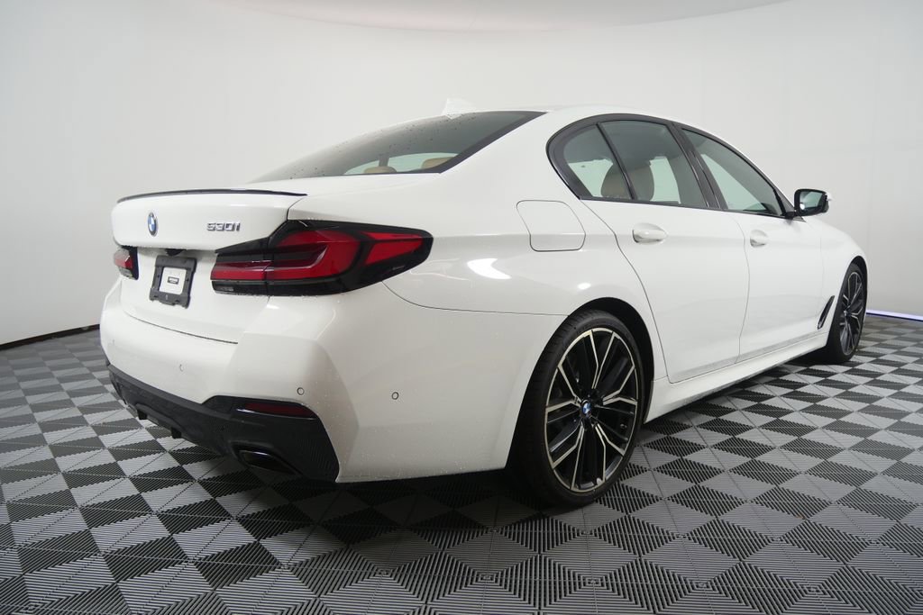 Certified 2023 BMW 530i w/ M Sport Package image 3