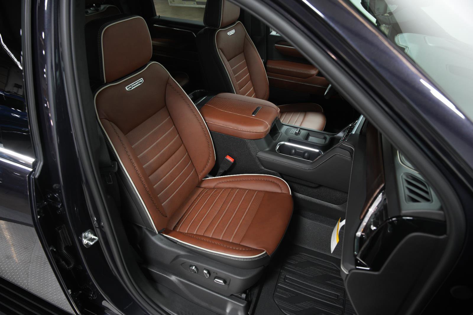 New 2026 GMC Sierra 2500 Denali Ultimate image 16