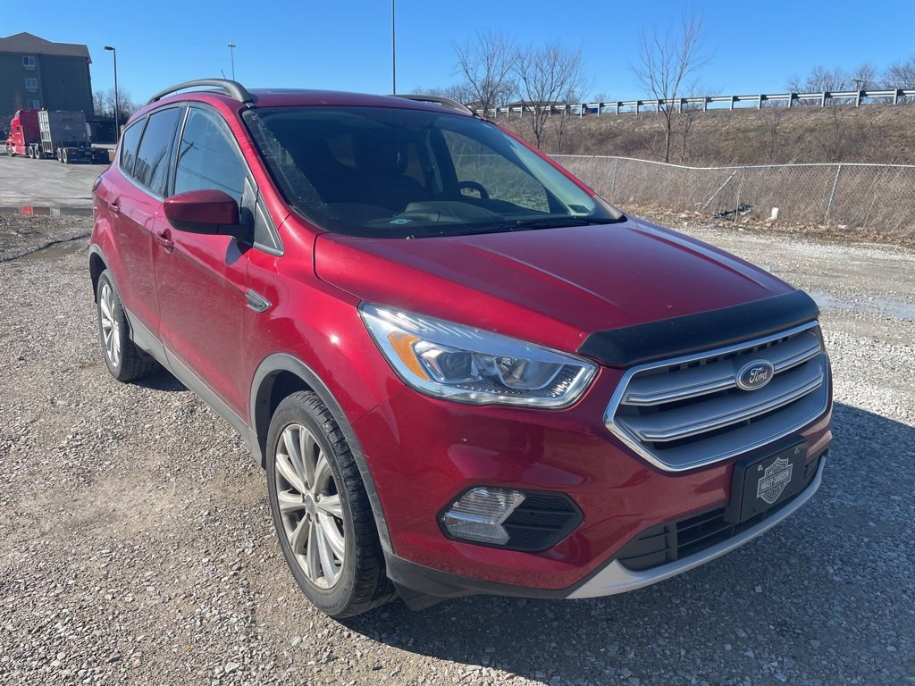 Used 2019 Ford Escape SEL image 3
