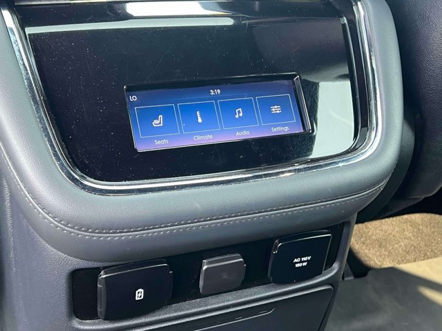 Used 2023 Lincoln Navigator Reserve AWD/4WD image 17