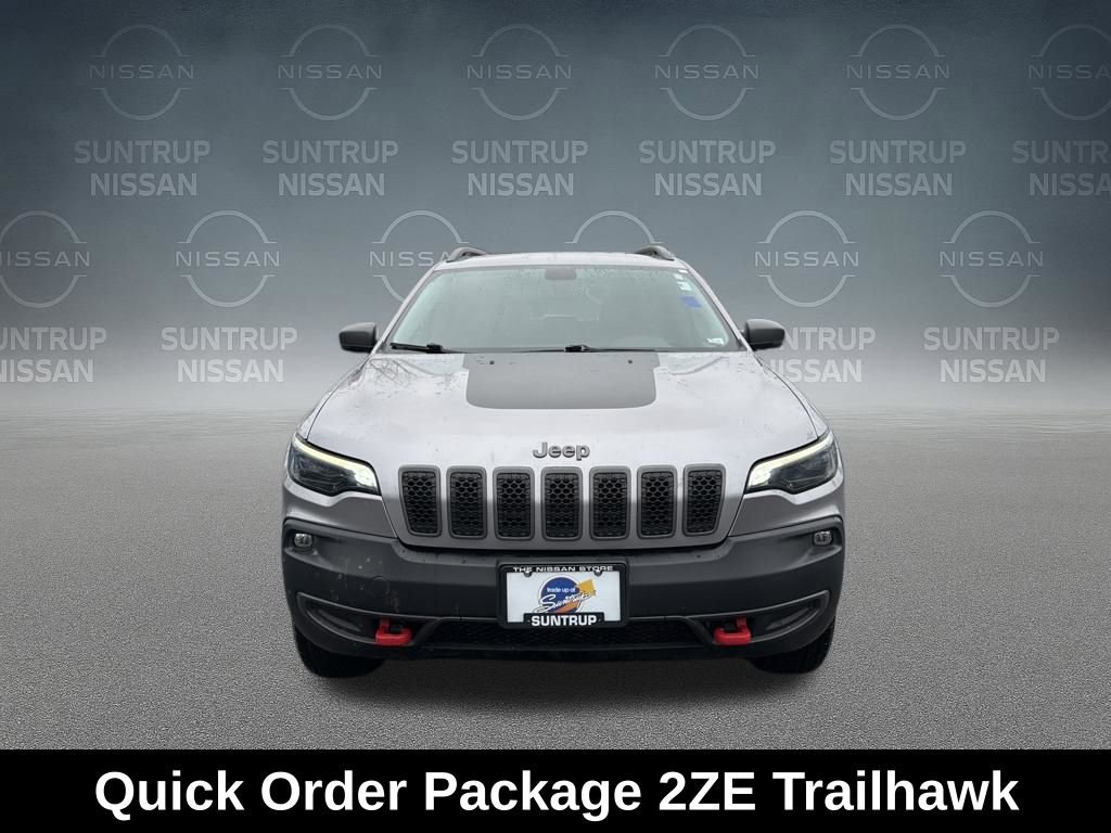 Used 2020 Jeep Cherokee Trailhawk w/ Cold Weather Group image 10