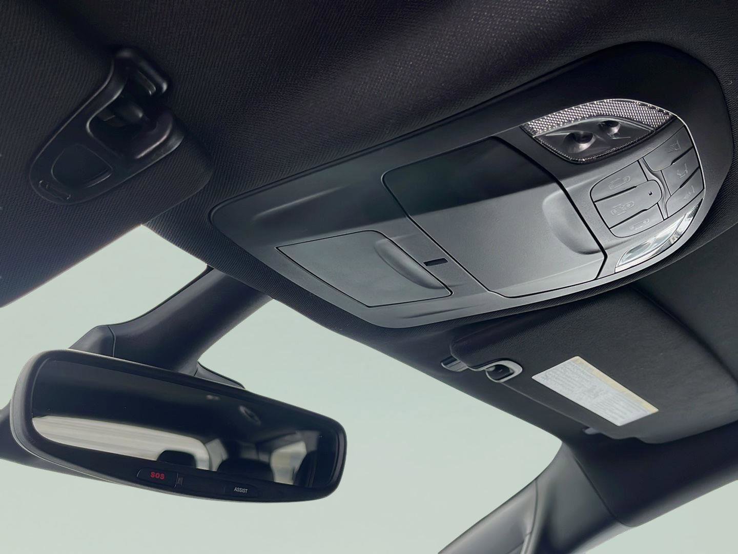 Used 2025 Chrysler Pacifica Select image 21