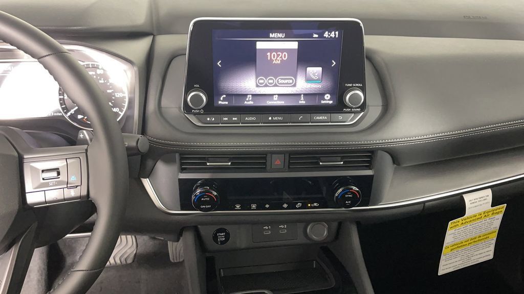 New 2025 Nissan Rogue SV image 16