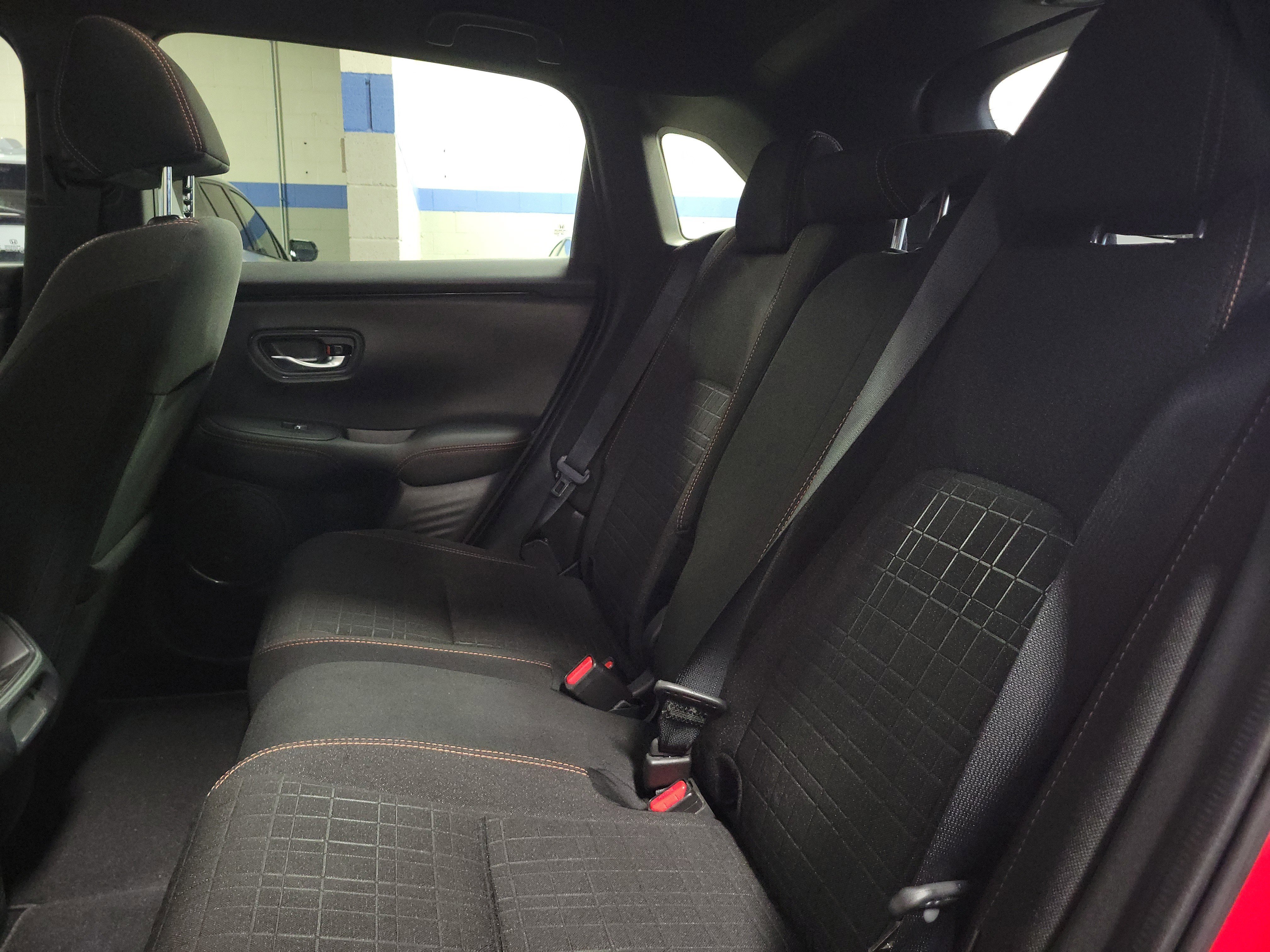 Used 2025 Honda HR-V Sport image 10