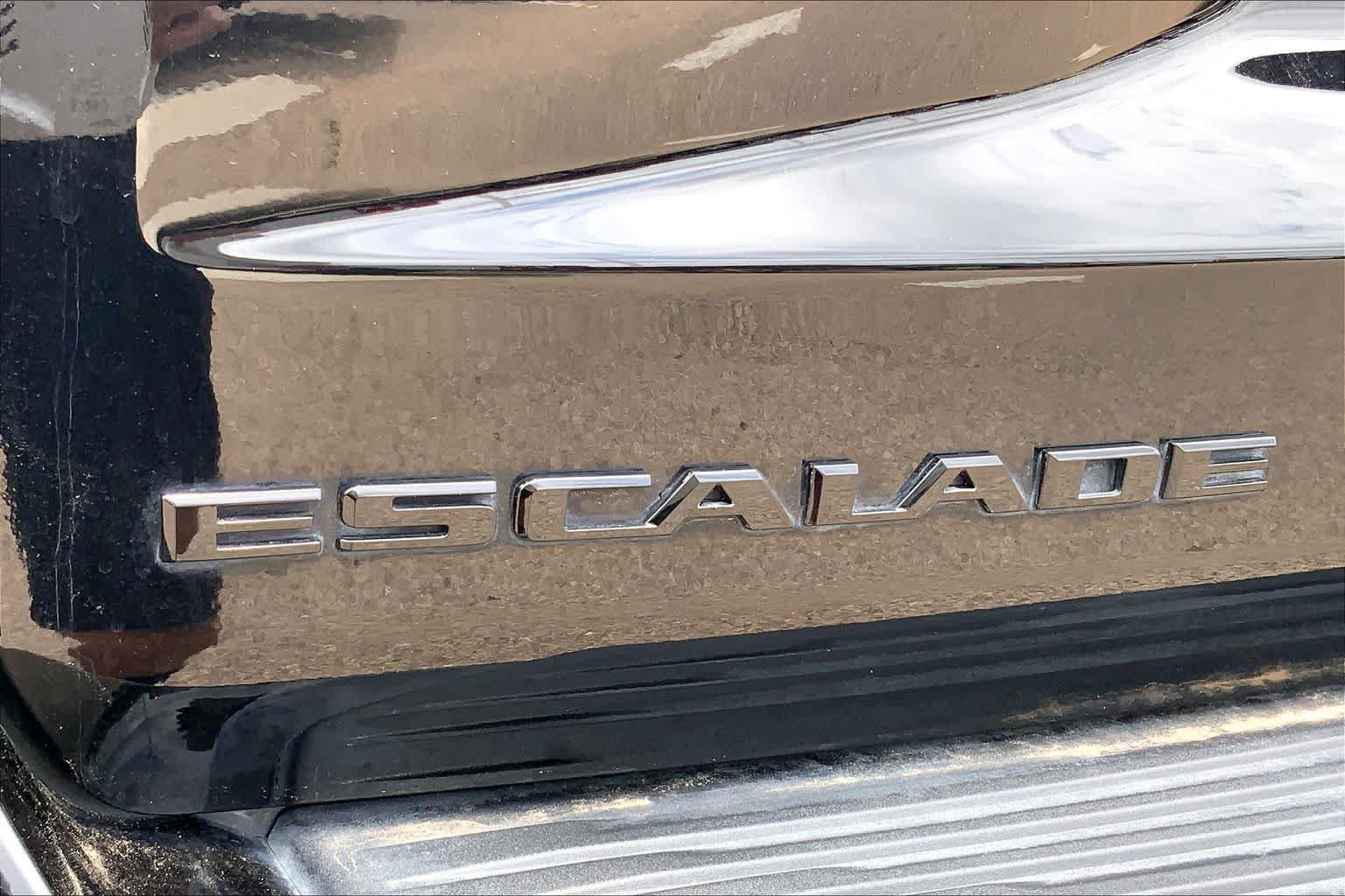 Used 2021 Cadillac Escalade Sport w/ Driver Assist Tech Package AWD/4WD image 33