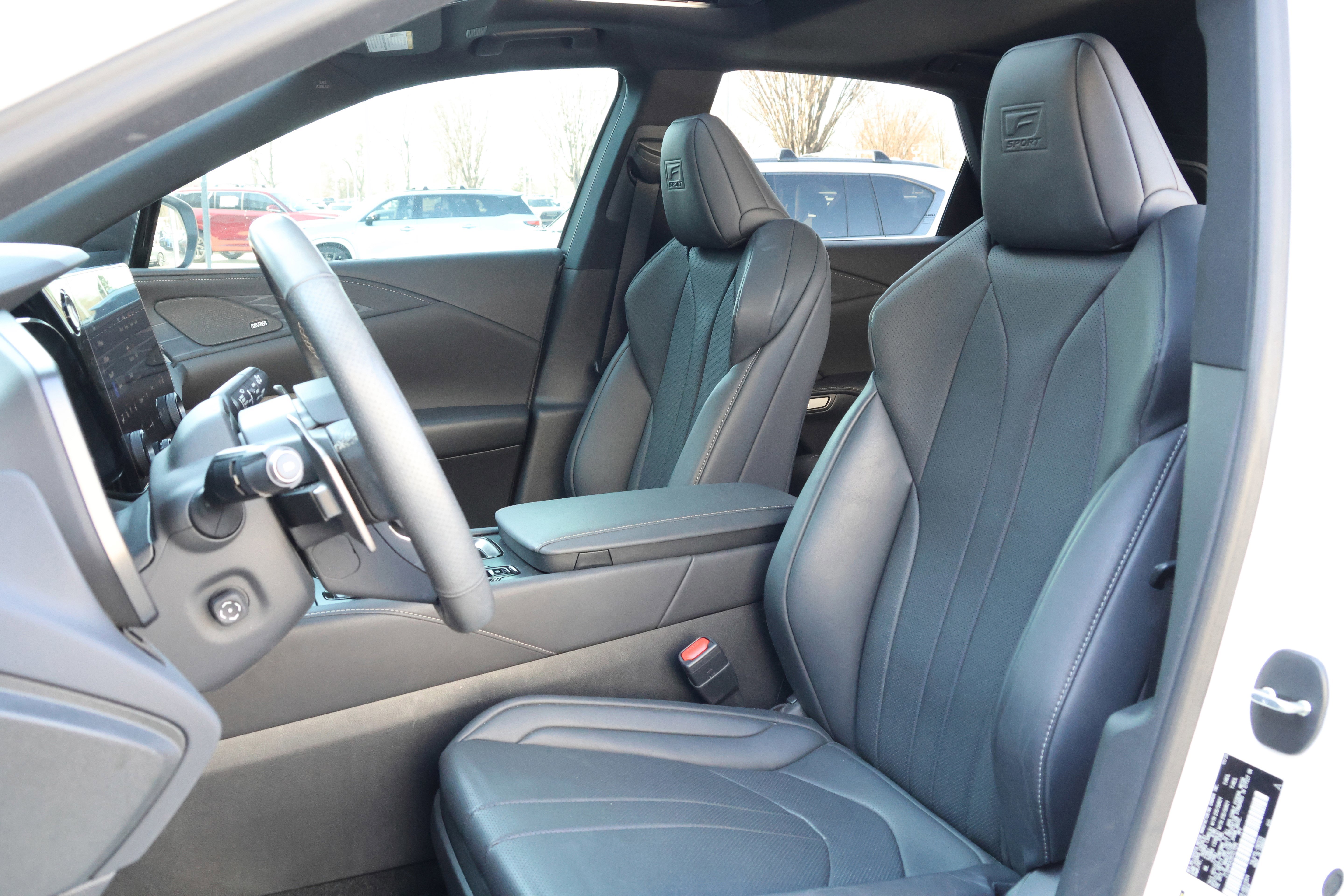 Used 2024 Lexus RX 350 F Sport image 35