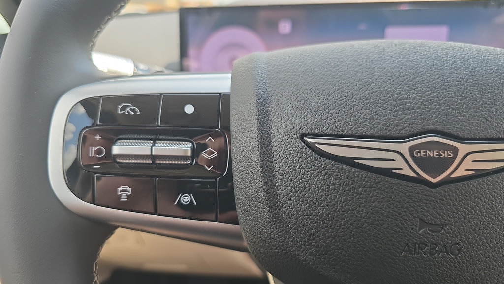 New 2026 Genesis GV70 2.5T Select AWD/4WD image 26