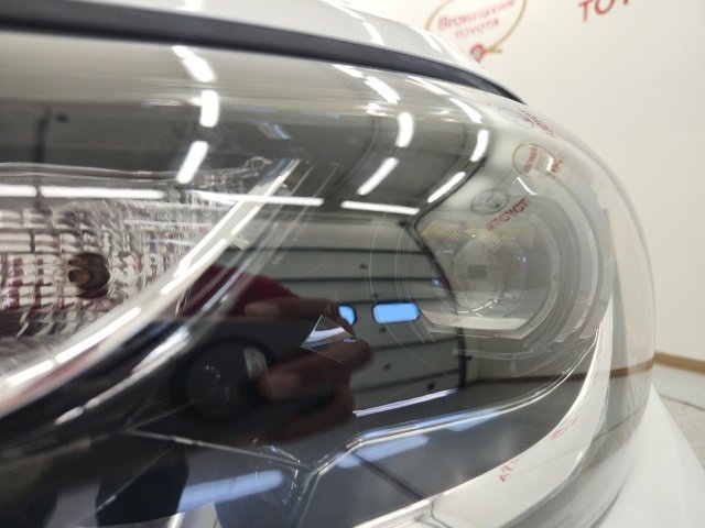 Certified 2024 Toyota Corolla Cross SE image 13