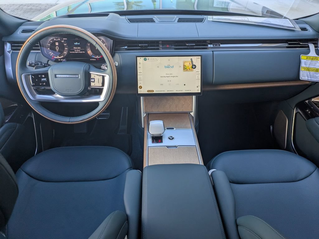 New 2026 Land Rover Range Rover SV AWD/4WD image 16