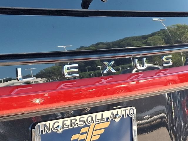 Used 2025 Lexus GX 550 w/ Accessory Package (CT) AWD/4WD image 32