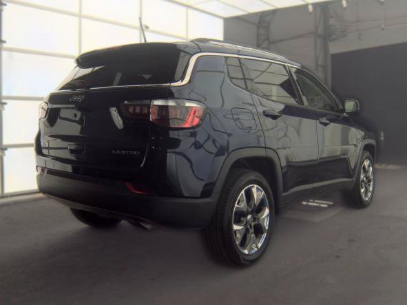 Used 2019 Jeep Compass Limited w/ Safety & Security Group AWD/4WD image 2