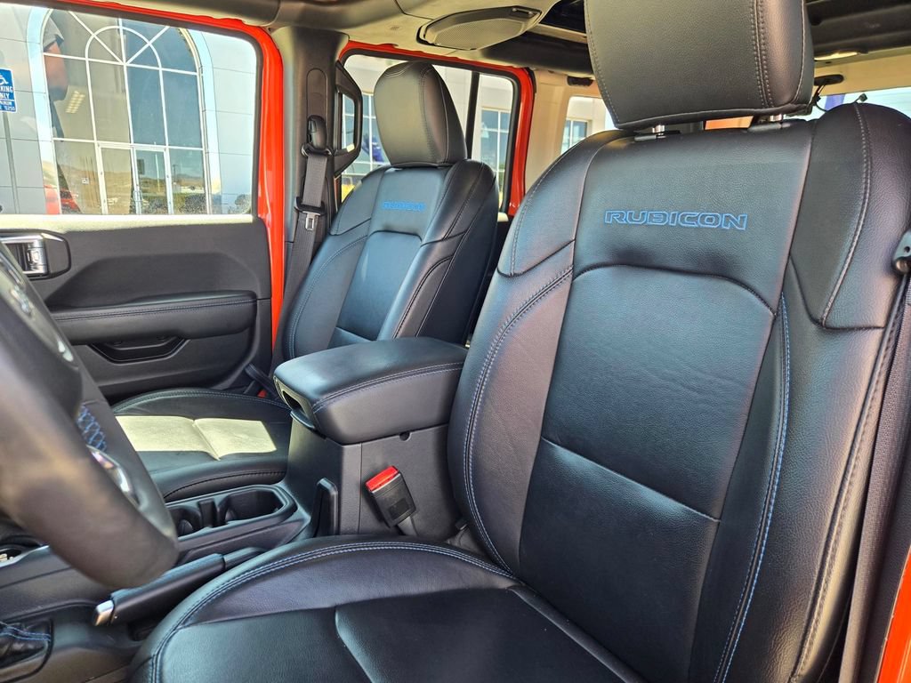 Used 2023 Jeep Wrangler Unlimited Rubicon 4xe w/ Cold Weather Group AWD/4WD image 19