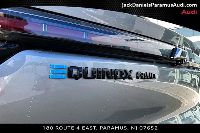 Used 2025 Chevrolet Equinox EV RS image 23