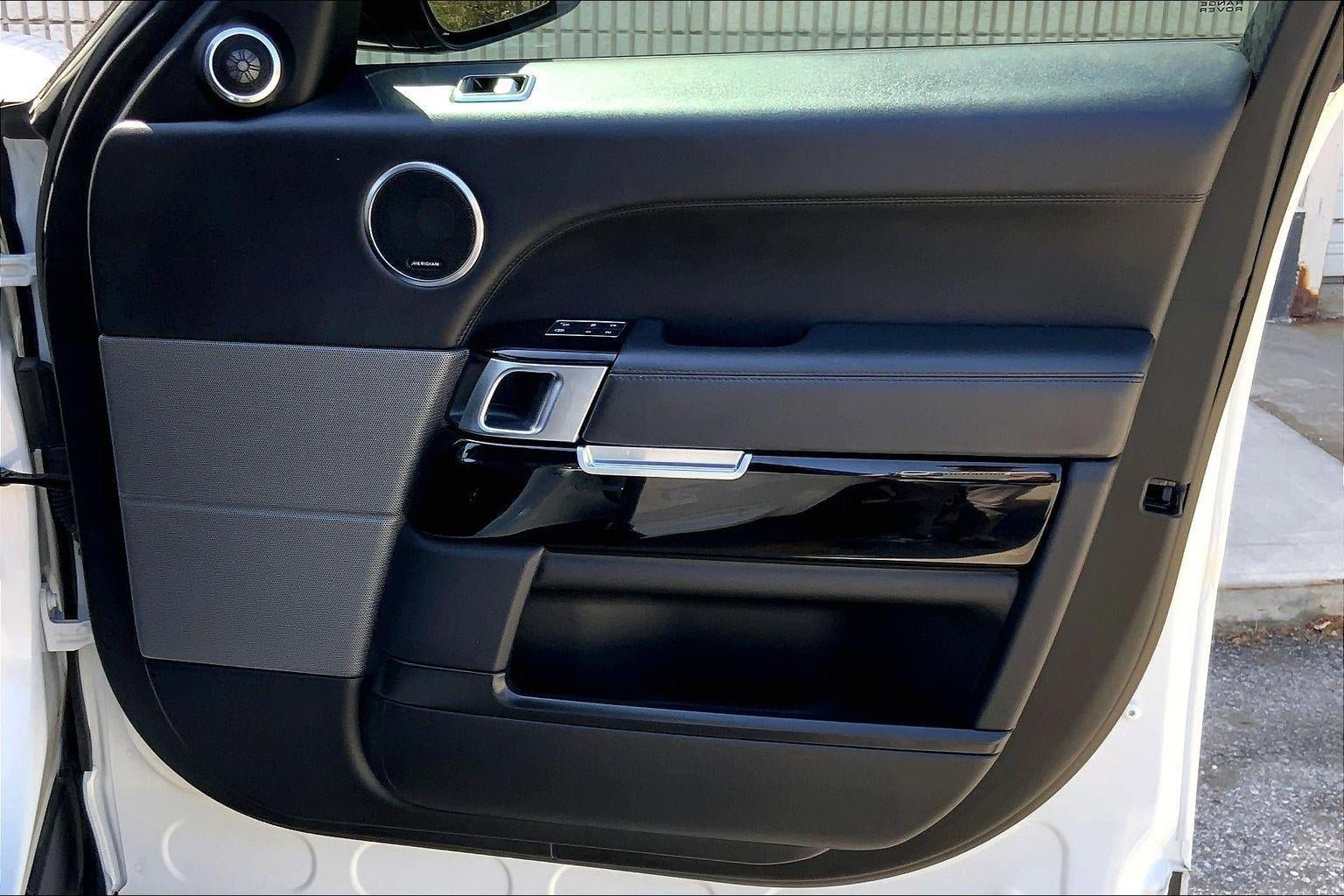 Used 2019 Land Rover Range Rover Sport Autobiography image 25