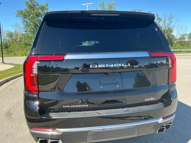 Used 2025 GMC Yukon XL Denali w/ LPO, Floor Liner Package AWD/4WD image 10