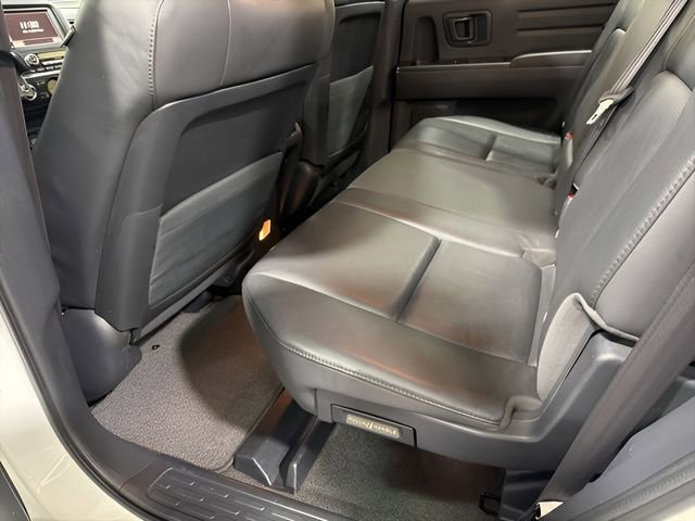Used 2014 Honda Ridgeline SE image 29