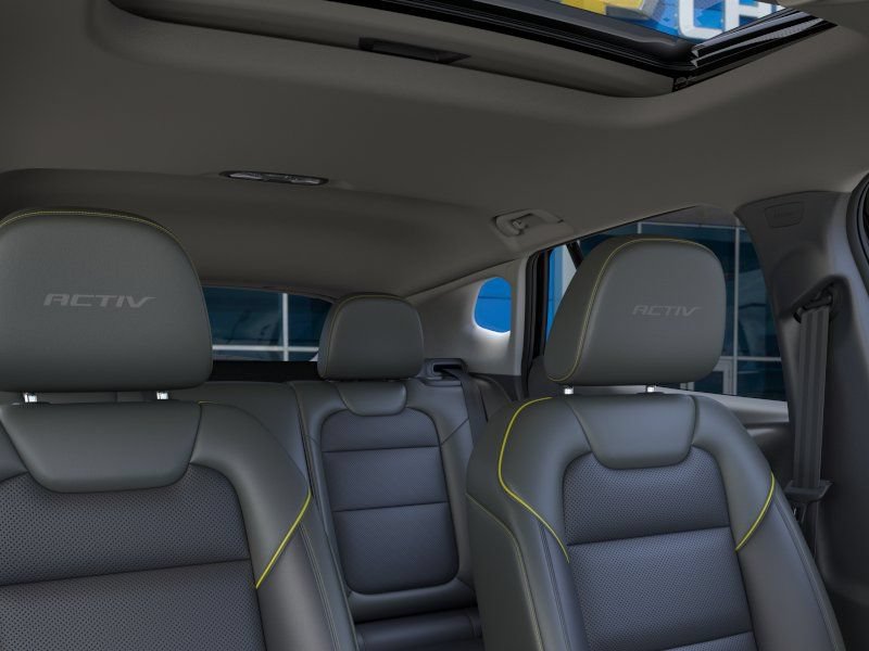 New 2026 Chevrolet Trax ACTIV w/ Sunroof Package FWD image 24