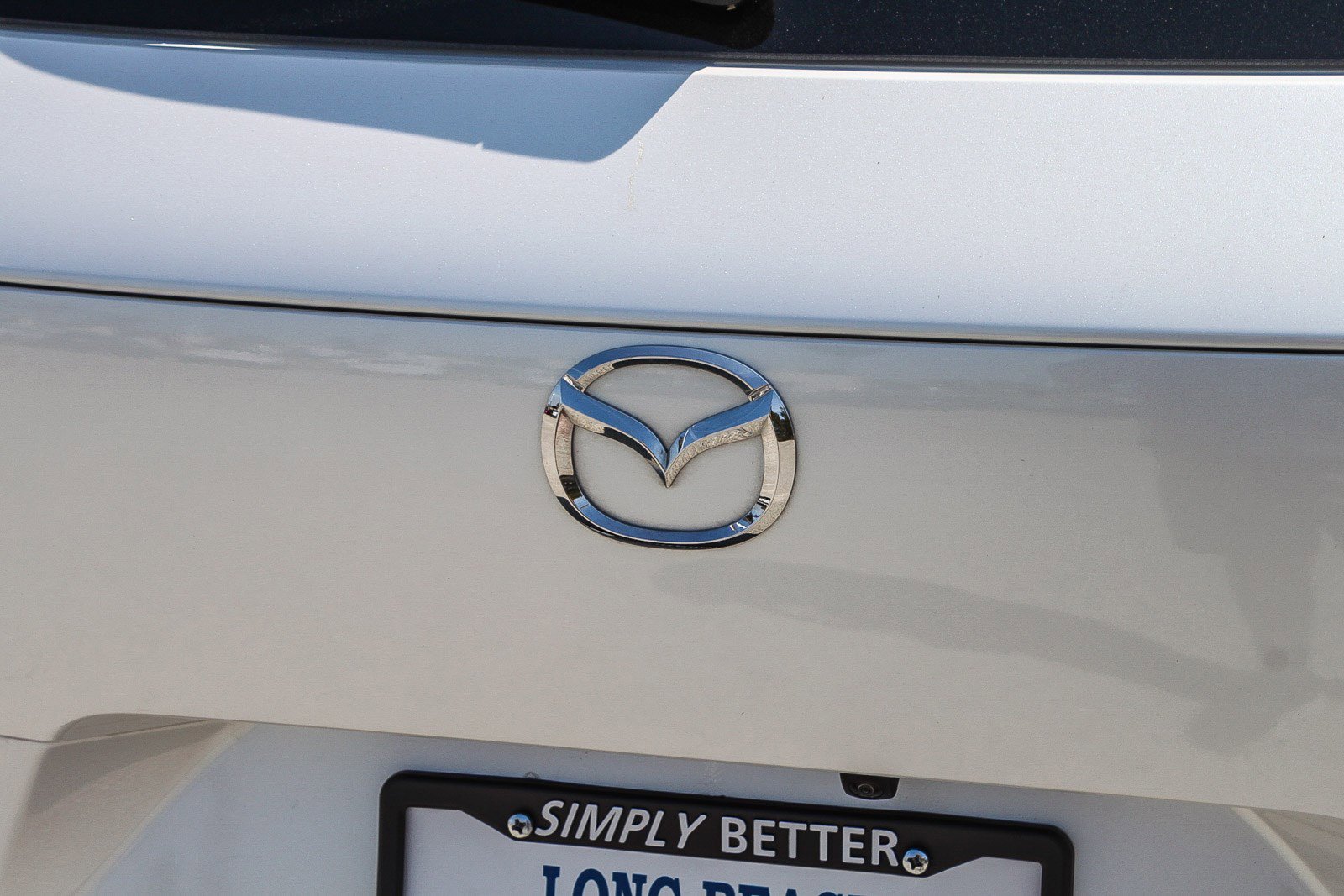 Used 2025 MAZDA CX-50 AWD 2.5 Hybrid w/ Premium Pkg image 12