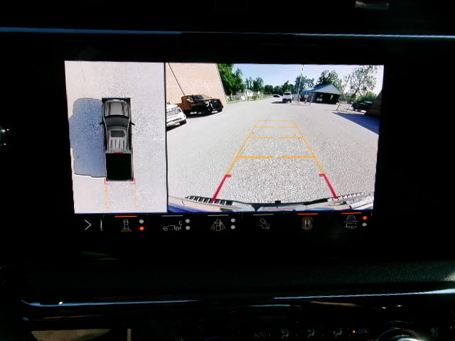 Used 2024 GMC Sierra 1500 AT4 w/ Technology Package AWD/4WD image 29