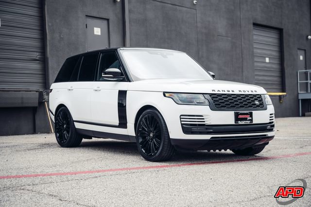 Used 2018 Land Rover Range Rover HSE image 32