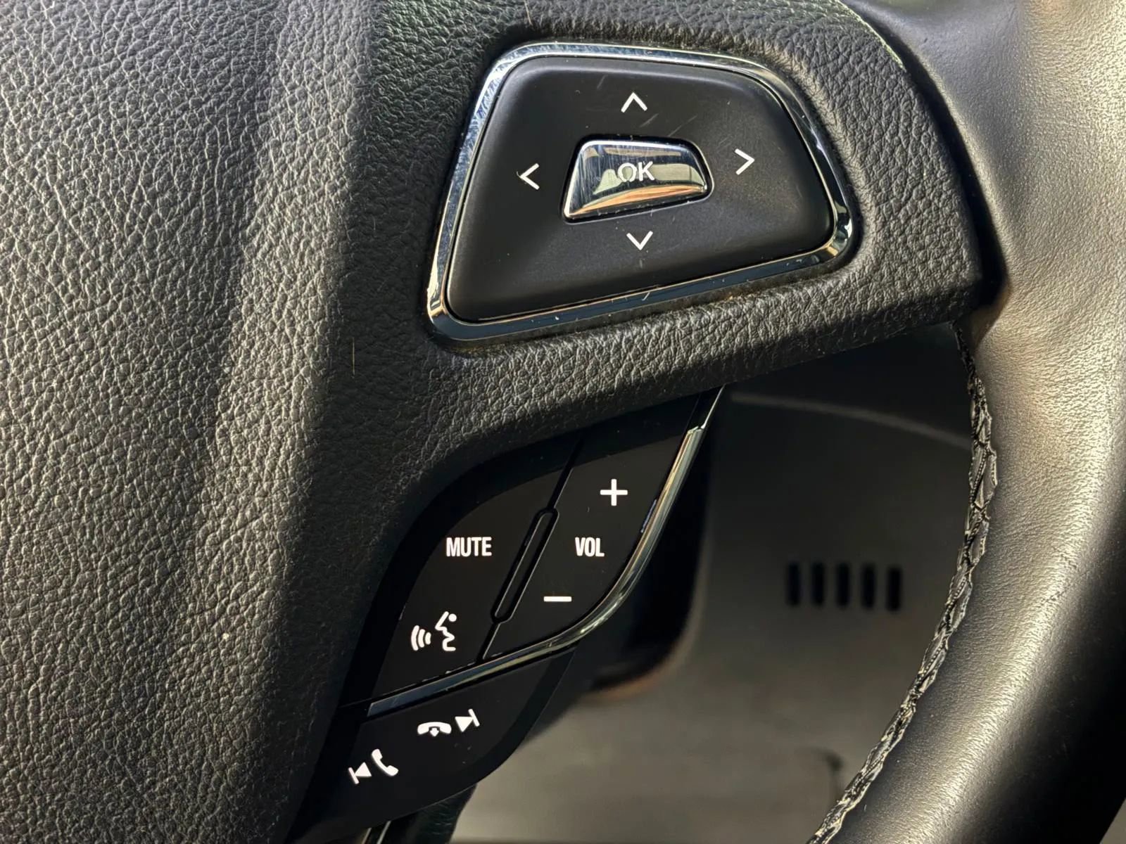 Used 2017 Lincoln MKC Reserve AWD/4WD image 32