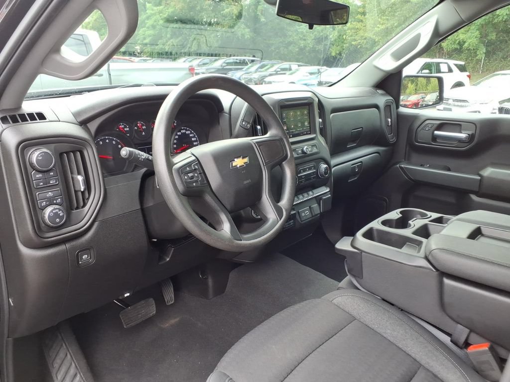 Certified 2024 Chevrolet Silverado 1500 Custom AWD/4WD image 11
