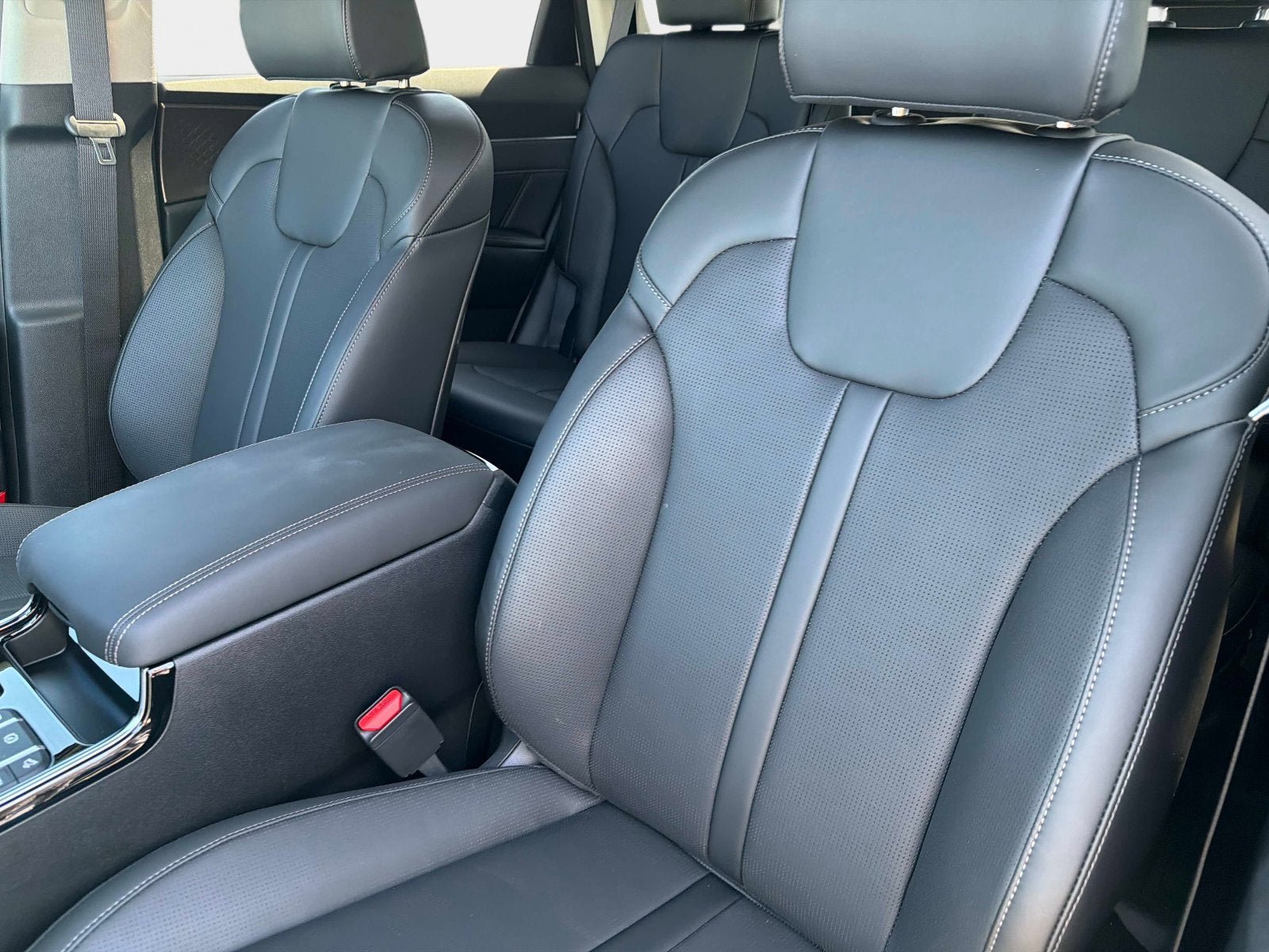 New 2026 Kia Sorento SX FWD image 17
