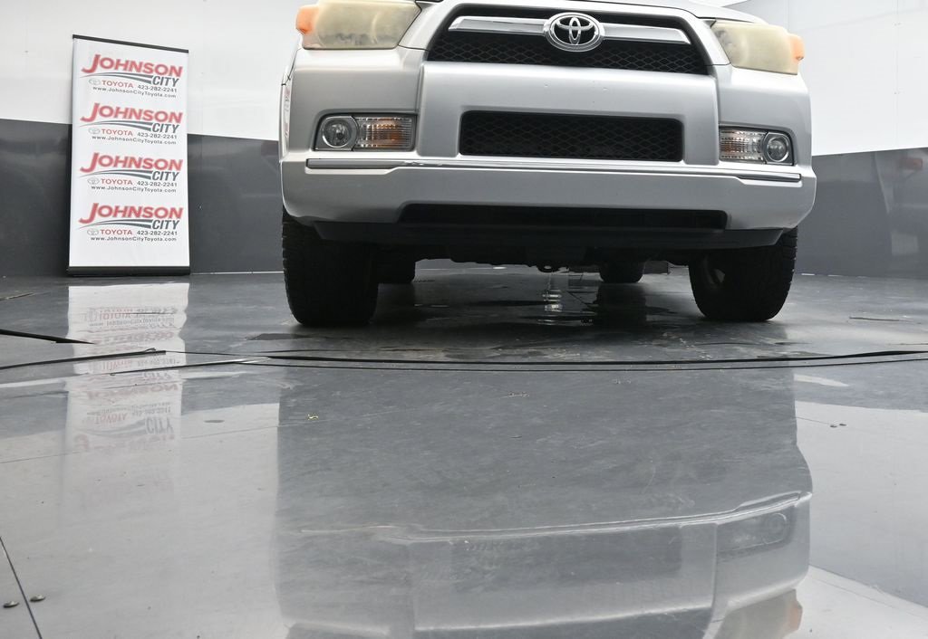 Used 2011 Toyota 4Runner SR5 w/ Convenience Pkg image 36