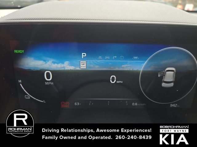 Certified 2025 Kia Niro Wave w/ Wave Preserve Package image 11