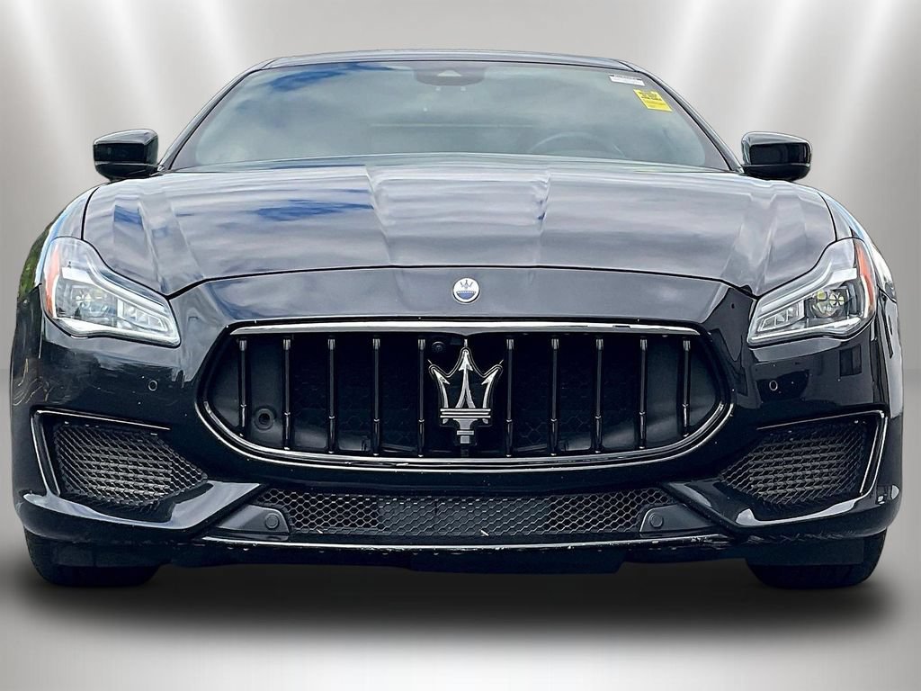 Used 2022 Maserati Quattroporte Modena RWD image 2