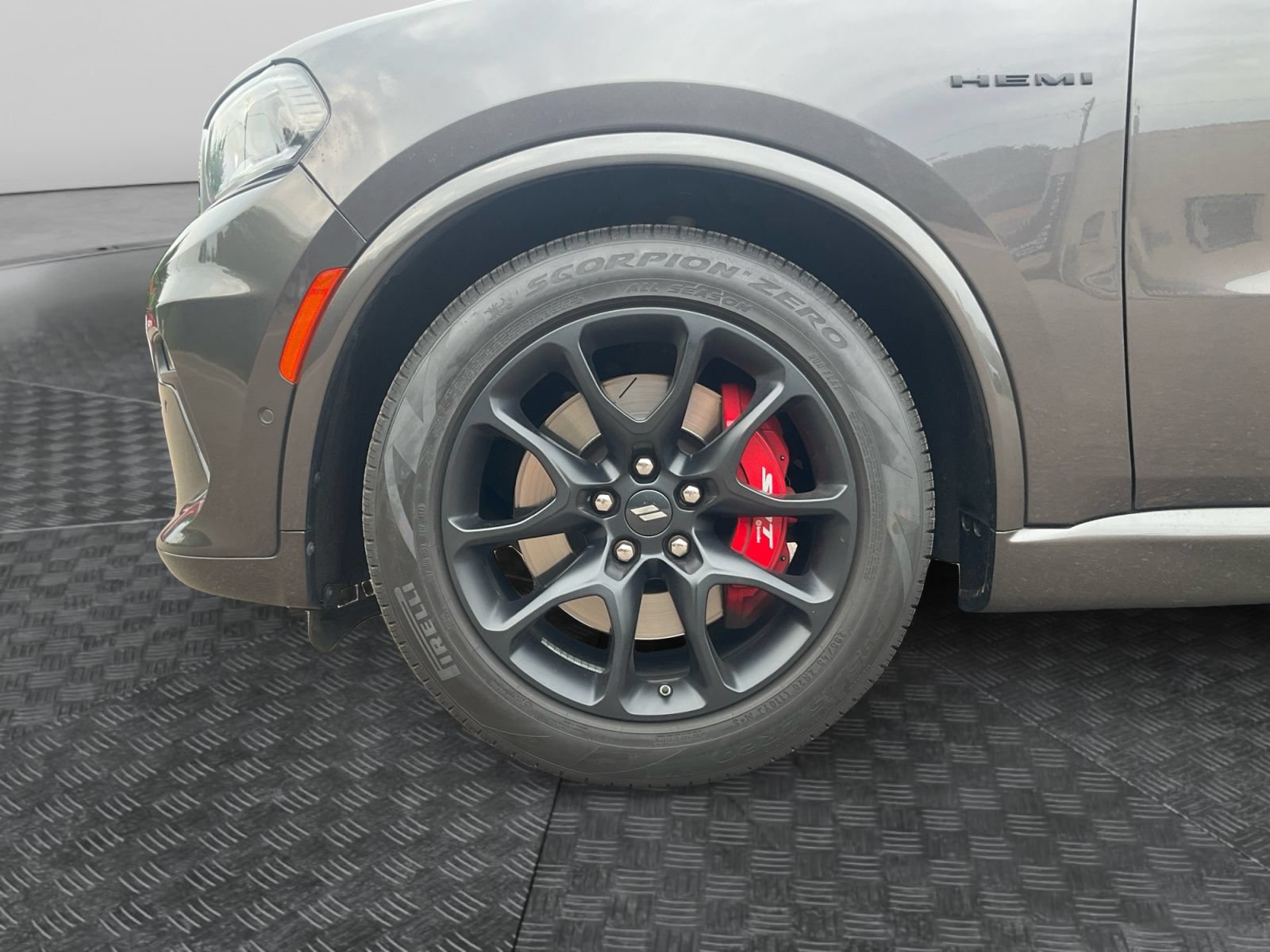 Used 2021 Dodge Durango R/T w/ Tow 'N Go Package AWD/4WD image 14