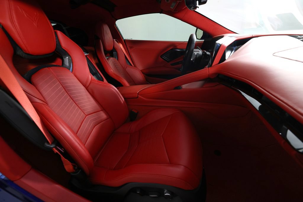 Used 2027 Chevrolet Corvette Grand Sport w/ Z52 Sport Performance Package RWD image 10
