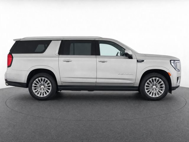 Used 2023 GMC Yukon XL Denali w/ LPO, Floor Liner Package AWD/4WD image 8