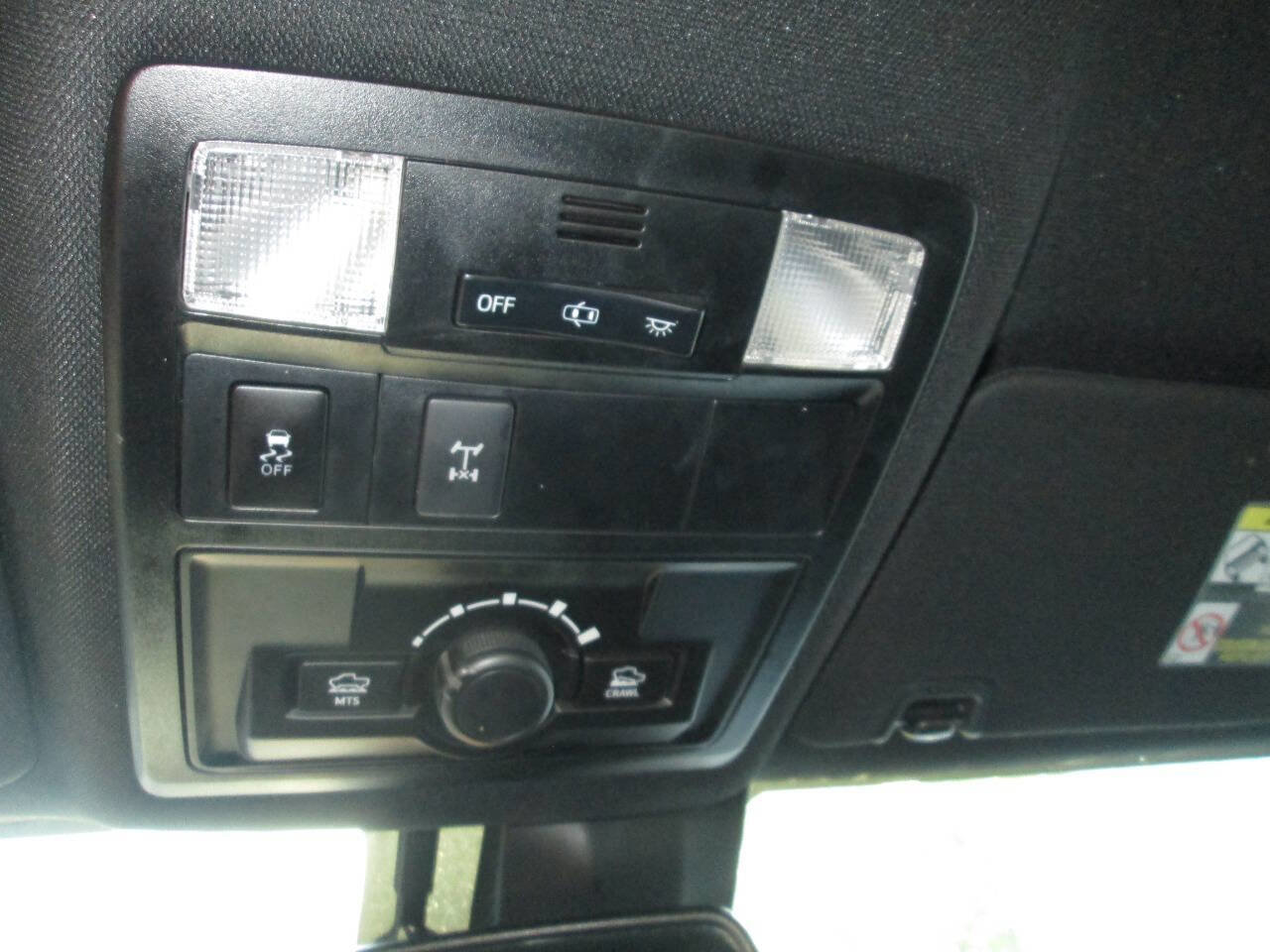 Used 2019 Toyota Tacoma TRD Off-Road image 19
