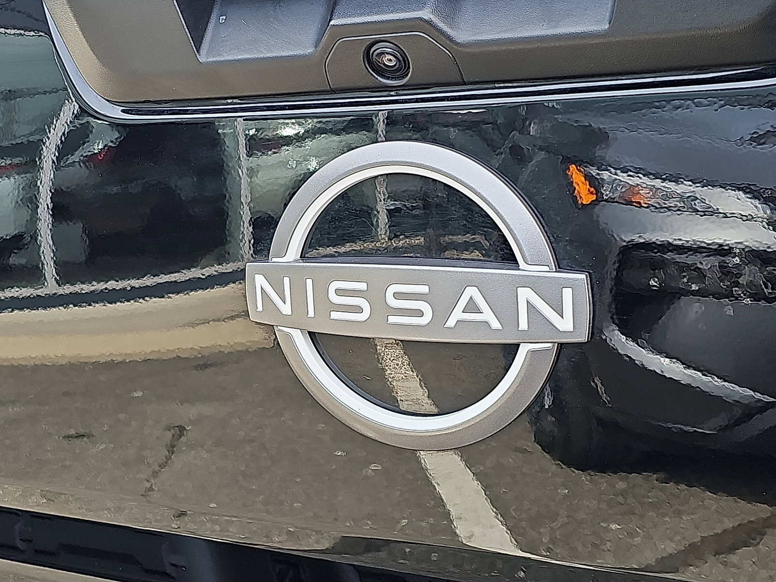 Certified 2024 Nissan Frontier SV image 28