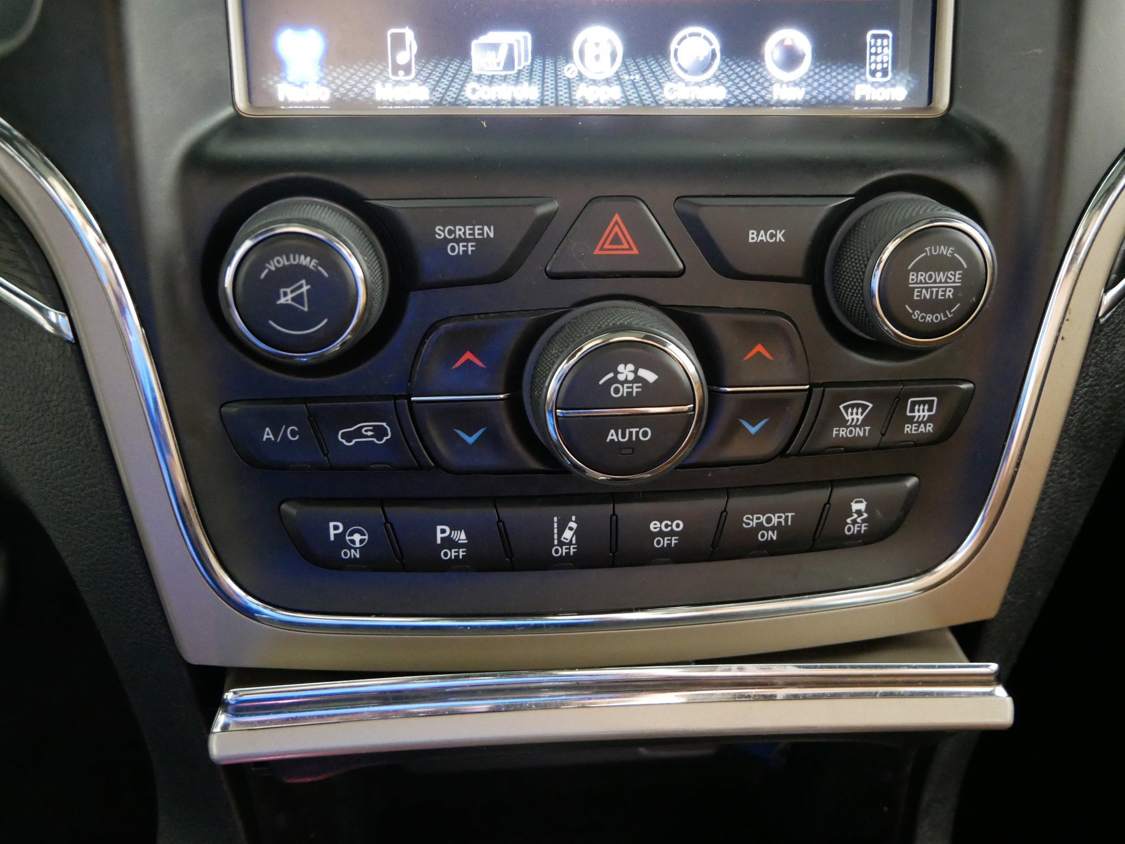 Used 2017 Jeep Grand Cherokee Summit AWD/4WD image 23