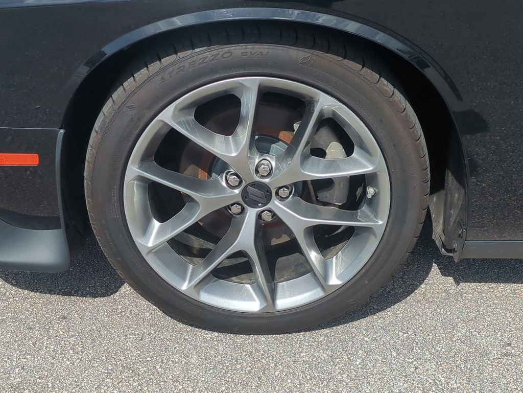 Used 2022 Dodge Challenger GT image 12