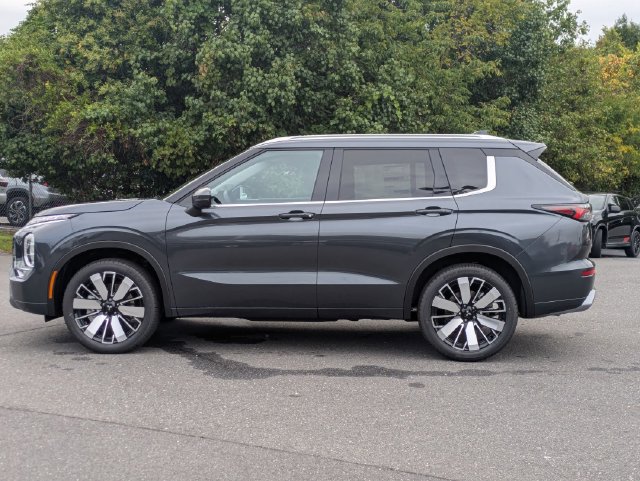 New 2025 Mitsubishi Outlander SEL FWD image 6