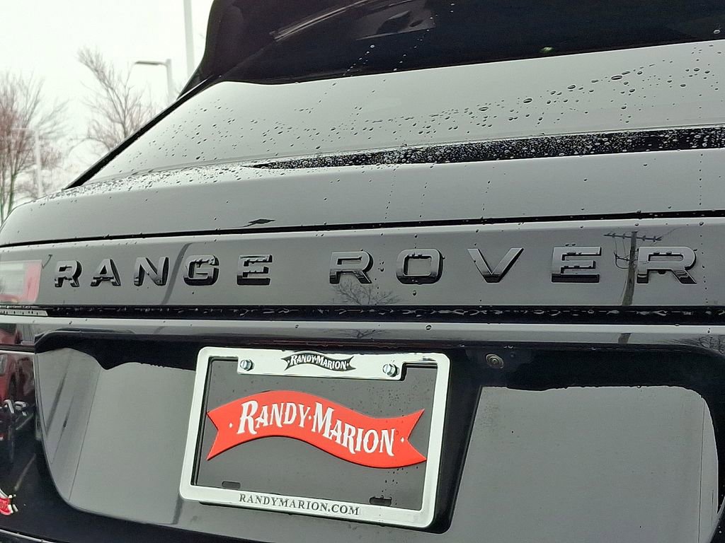 Used 2025 Land Rover Range Rover Velar Dynamic SE AWD/4WD image 31