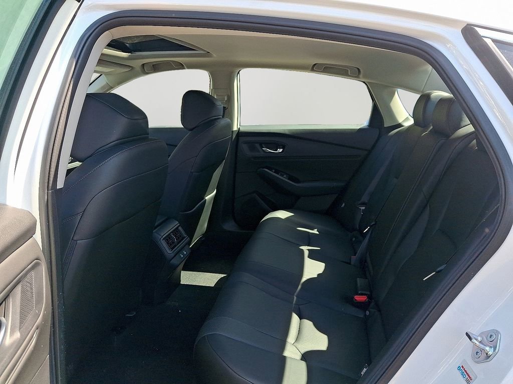 Used 2025 Honda Accord Touring image 8