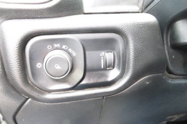 Used 2021 RAM 3500 Tradesman AWD/4WD image 14