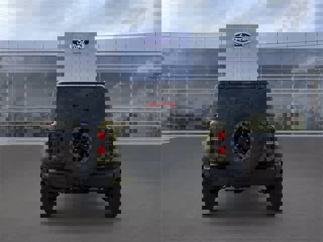 New 2025 Ford Bronco Raptor image 5