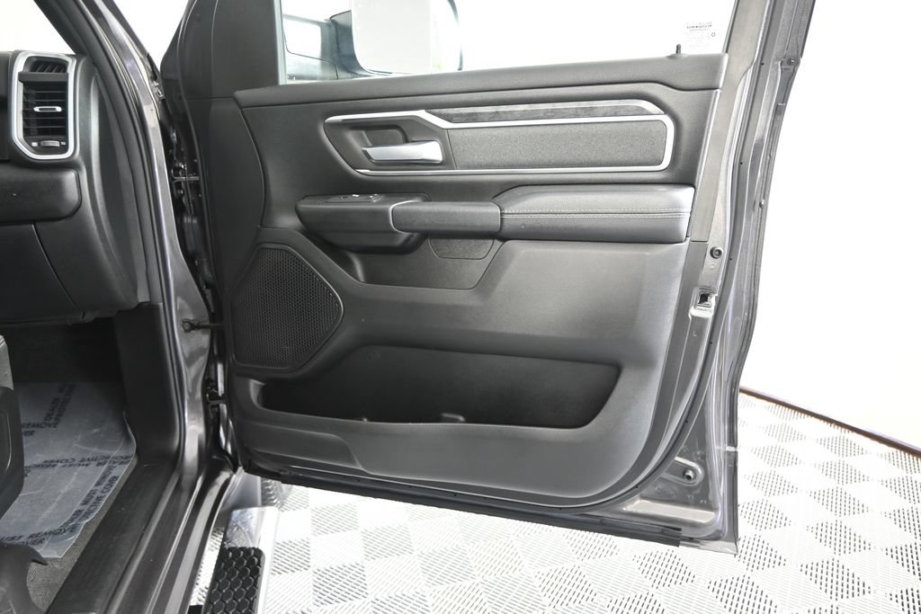 Used 2021 RAM 1500 Big Horn AWD/4WD image 13