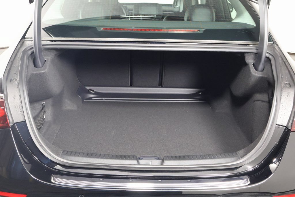 New 2026 Mercedes-Benz E 350 Sedan image 8
